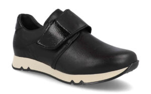 1046 NEGRO 35 41 28.50E 4