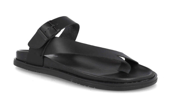 2854P NEGRO 39 46 18.50E 3
