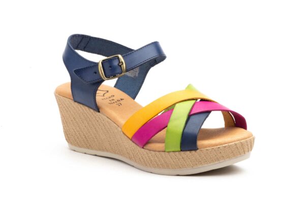 Mº AE- Multicolor .€ -.
