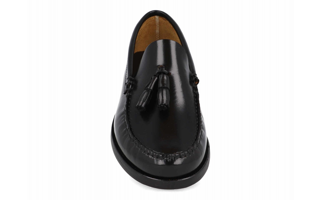 Mocasines de piel con borlas para hombre modelo 1014 en colores negro y burdeos.