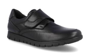 Zapato de piel con cierre de tira cruzada para hombre modelo 2494 en color negro de Di Prieto.