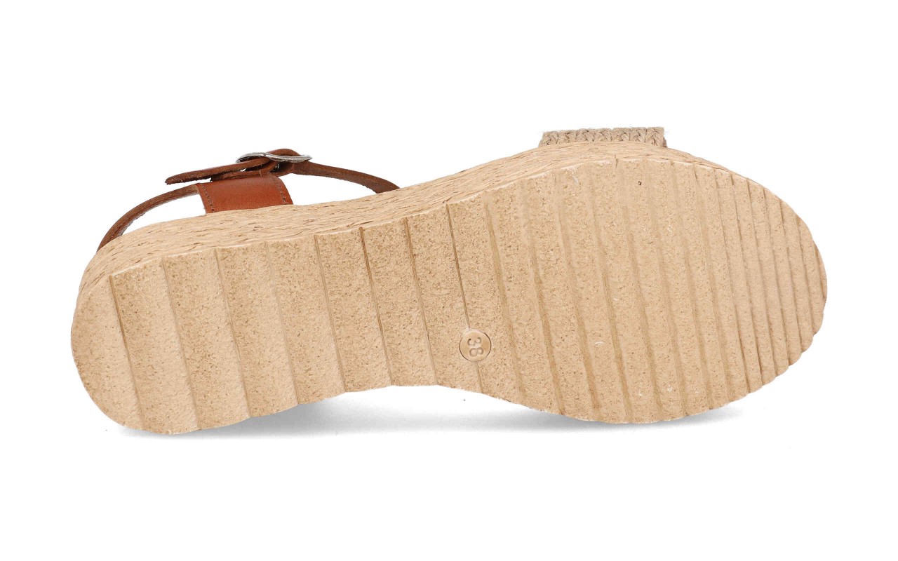 Sandalia de plataforma para mujer modelo 225 con banda ancha de yute trenzado y tira de tobillo en piel color marrón.