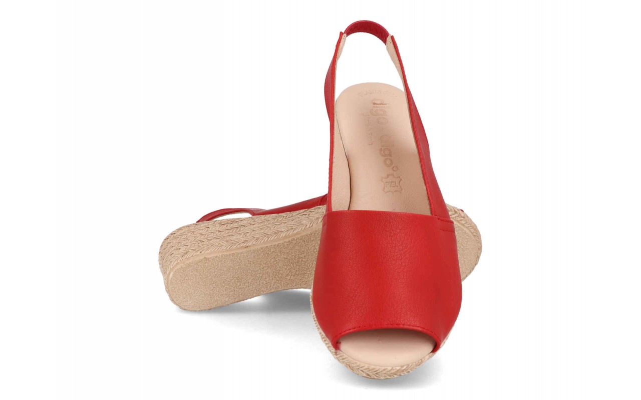 Sandalias de cuña para mujer tipo abarca modelo 300 de la marca Digo Digo en colores blanco, negro, platino metalizado, rojo y azul marino.