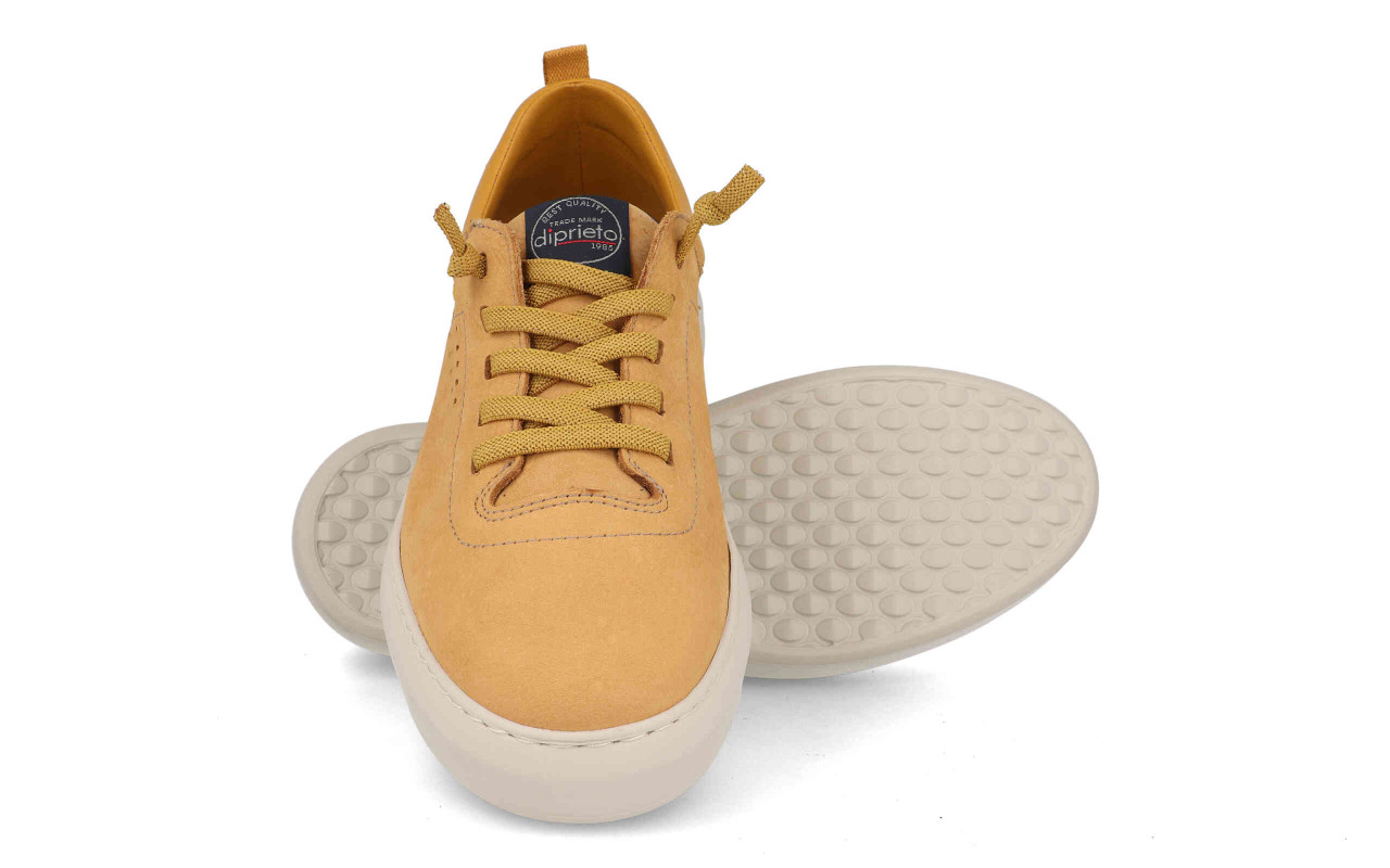 Mocasín de piel para hombre modelo 4143 disponible en varios colores (negro, marino, rojo, amarillo).